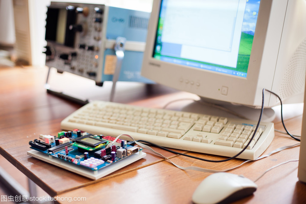 電子開發實驗室 推動電子產品技術創新的核心引擎